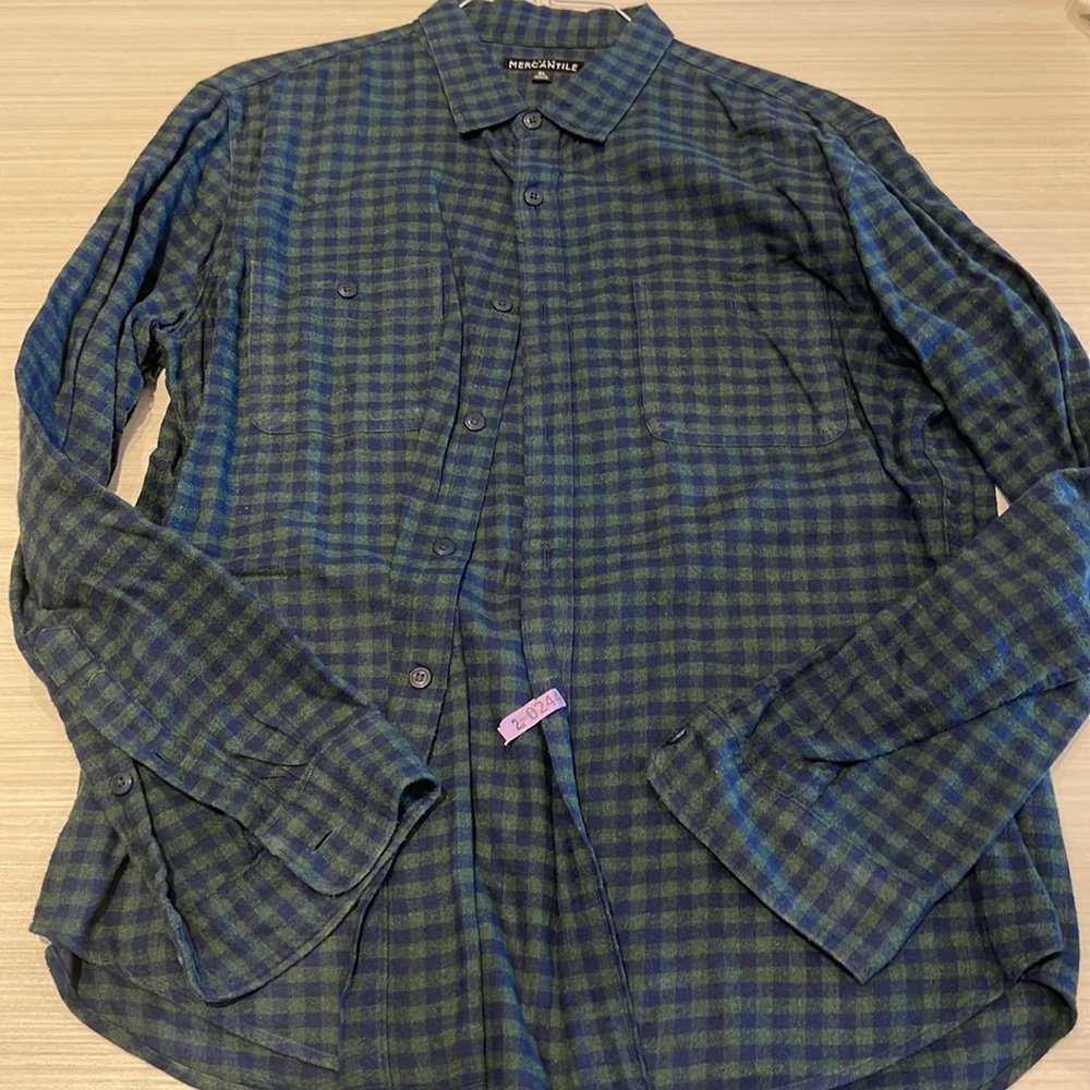 J. Crew men’s mercantile button down shirt size XL